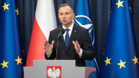 Polonia anunta ca este pregatita sa gazduiasca arme nucleare pe teritoriul sau. Duda: Suntem gata sa o facem