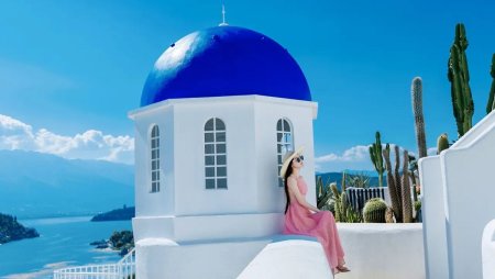Chinezii au construit o replica identica a insulei grecesti Santorini, copiind toate detaliile: Chiar si vremea e la fel