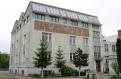 <span style='background:#EDF514'>O ELEVA</span> a ajuns la spital dupa ce a cazut de la primul etaj al unui liceu din Cluj-Napoca