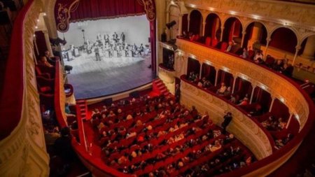 Gala <span style='background:#EDF514'>PREMII</span>lor Radio Romania Cultural are loc astazi, 22 aprilie, pe scena Teatrului Odeon