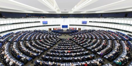 A inceput ultima <span style='background:#EDF514'>SESIUNE</span> a Parlamentului European din actuala legislatura