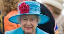 <span style='background:#EDF514'>FAMILIA REGALA</span> britanica, iubitoare de fast-food. Regina Elisabeta II manca fish and chips si nu refuza un kebab