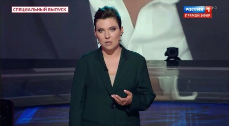 Papusa de fier a lui Putin tine prelegeri despre propaganda <span style='background:#EDF514'>KREMLIN</span>ului: Interpretarea conteaza, nu faptele VIDEO