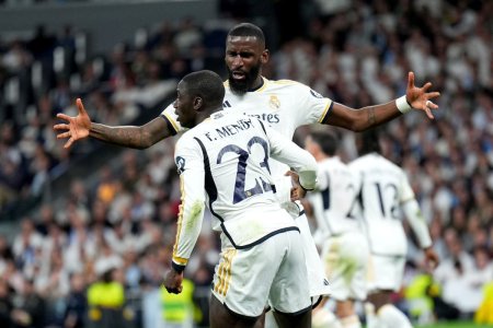 Arsenal, Liverpool si Manchester City lupta pentru semnatura fotbalistului de 48 de mil<span style='background:#EDF514'>IOAN</span>e de euro de la Real Madrid