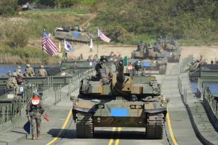 Ministrul Apararii: Romania nu vrea doar obuziere din Coreea, este <span style='background:#EDF514'>INTERES</span>ata si de un nou tanc si o masina de lupta a infanteriei