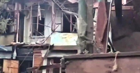 <span style='background:#EDF514'>ODESA</span> si Kiev, atacate de rusi cu drone si rachete balistice Iskander. Mai multi civili au fost raniti  VIDEO