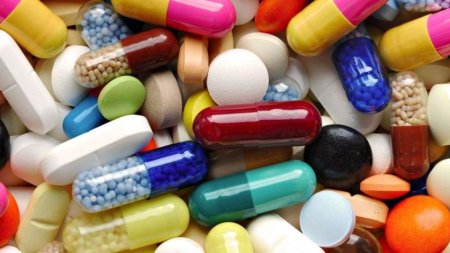 Ministerul Sanatatii anunta extinderea listei de medicamente compen<span style='background:#EDF514'>SATE</span> si gratuite