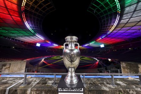 UEFA a comunicat lista arbitrilor pentru EURO 2024. Patru arbitri romani vor fi prezenti in Germania