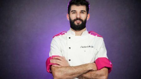 Juratul <span style='background:#EDF514'>CHEFI</span> la cutite, Richard Abou Zaki, desemnat cel mai bun Chef din Italia  la gala de la Milano dedicata excelentei in gastronomie