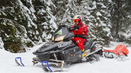 Doi tineri ucraineni in hipotermie, de cateva zile in muntii Maramuresului