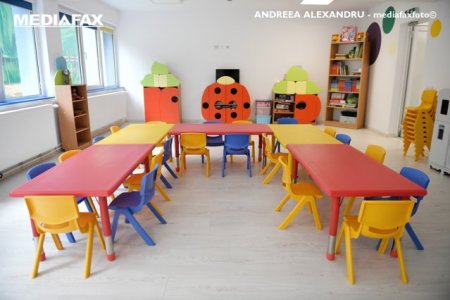 Cele mai frecvente intrebari si raspunsuri legate de <span style='background:#EDF514'>INSCRIE</span>rea la cresa si gradinita, publicate de Ministerul Educatiei