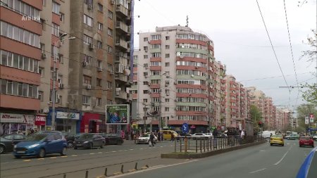 Avarie puternica la CET Bucuresti Vest si la CET G<span style='background:#EDF514'>ROZA</span>vesti. Mii de blocuri din Bucuresti au ramas fara apa calda