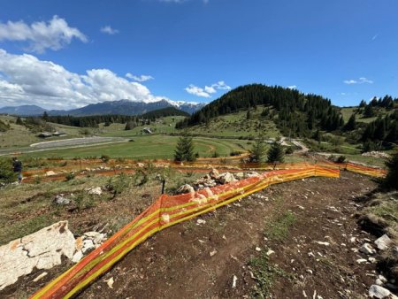 Peste 400 de ciclisti se pregatesc pentru primul <span style='background:#EDF514'>CAMPION</span>at European de Mountain Bike din Romania