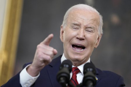 Joe Biden a promulgat pachetul de sprijin extern in valoare de 95 de miliarde de dolari si anunta ca SUA vor trimite „imediat” noile <span style='background:#EDF514'>ARME</span> in Ucraina