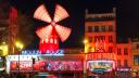 Soc la Paris: A cazut mo<span style='background:#EDF514'>RISCA</span> de vant care decora cabaretul Moulin Rouge