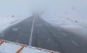 Ninge pe Transalpina. Avertismentul drumarilor pentru soferi. VIDEO