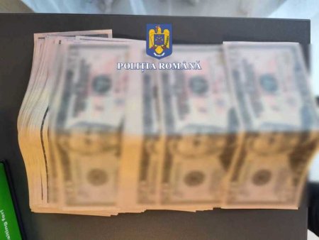 Tanara din Bucuresti, <span style='background:#EDF514'>RETINUT</span>a dupa ce a furat banii parintilor si i-a inlocuit cu bancnote false. Cum a fost prinsa