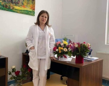 Pedeapsa primita de doctorita din Suceava judecata pentru ca a <span style='background:#EDF514'>LUAT</span> mita de la 280 de pacienti bolnavi de cancer in 20 de zile