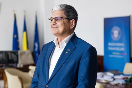 Marcel Bolos: Ministerul Finantelor a efectuat toate procedurile necesare pentru a asigura ca toti cei 4,74 milioane pensionari din Romania isi vor primi banii in avans, inainte <span style='background:#EDF514'>DE PASTE</span>/