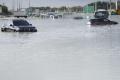 Schimbarile climatice, cea mai probabila cauza pentru inundatiile din Oman si Emiratele Arabe Unite