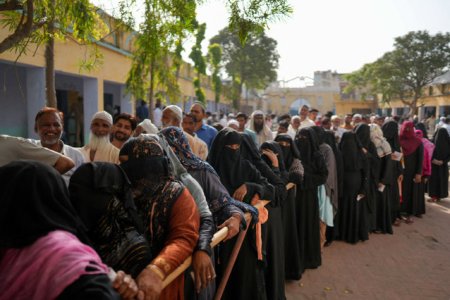 India incepe sa voteze in a doua <span style='background:#EDF514'>FAZA</span> a alegerilor