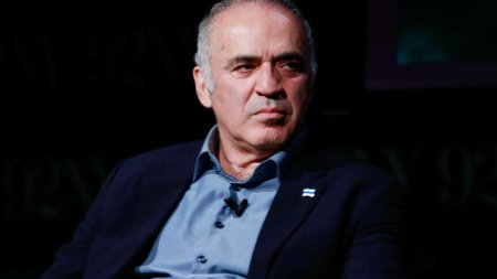 Un tribunal din Rusia a emis mandat de arestare pe numele legendarului Garry Kasparov. Ce acuzatii i se aduc