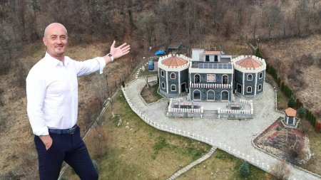 Cum arata castelul unui primar din Romania