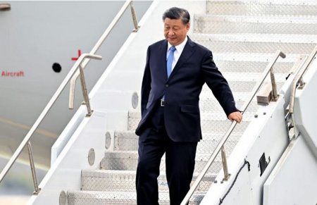 Presedintele Chinei vine in <span style='background:#EDF514'>EUROPA</span>, la prietenul lui Putin