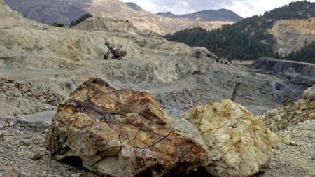 Romania incepe executarea silita impotriva <span style='background:#EDF514'>GABRIEL RESOURCES</span> pentru costurile procesului Rosia Montana