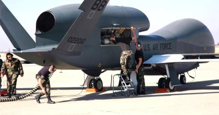 Dronele de spionaj americane si-au impartit responsabilitatile intre <span style='background:#EDF514'>MAREA NEAGRA</span> si Mediterana