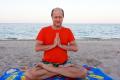 Eugen Mirtz, instructor de yoga din Bucuresti, retinut de DIICOT, alaturi de alti patru inculpati. El este acuzat de viol si <span style='background:#EDF514'>TRAFIC DE</span> persoane