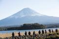 Un oras din Japonia ridica un gard de 2,5 metri, pentru a bloca o priveliste spre Muntele Fuji, foarte populara printre turistii care 