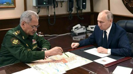 <span style='background:#EDF514'>REUTERS</span>: Arestarea unui important militar rus ar putea fi o lovitura data unui clan rival. Ce se va intampla cu Soigu