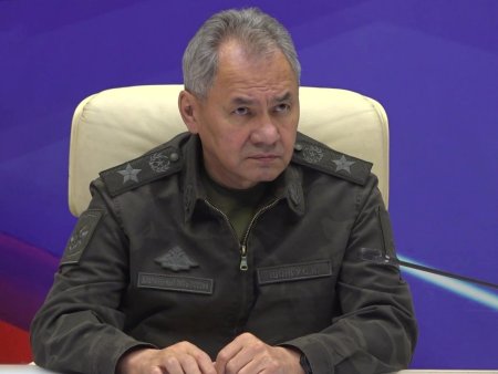 Arestarea viceministrului rus al apararii ar putea fi o lovitura din partea unui clan rival. Ce a<span style='background:#EDF514'>TITU</span>dine a avut Serghei Soigu de la izbucnirea scandalului | Reuters