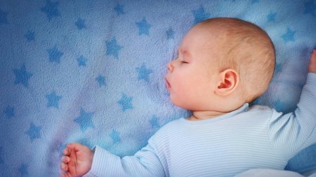 Metoda <span style='background:#EDF514'>EFICIENTA</span> de adormire a copilului. Tehnica pentru un somn odihnitor