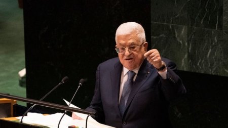 <span style='background:#EDF514'>PRESEDINTELE</span> Abbas roaga SUA sa opreasca invazia Israelului in Rafah: Opriti aceasta crima