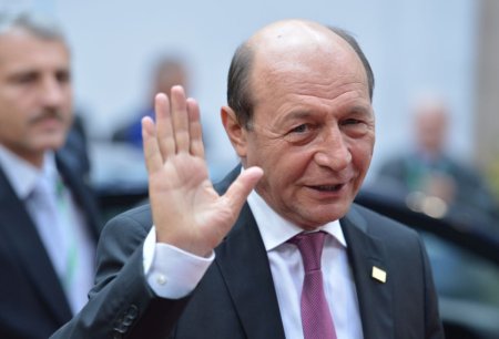 Basescu spune ca Ciolacu va pierde sefia PSD daca Firea castiga Primaria Capitalei: 