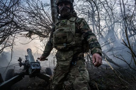 LIVE<span style='background:#EDF514'>TEXT</span> Razboi in Ucraina, ziua 796 | Peste 130 de confruntari pe front in ultimele 24 de ore. Regiunea Zaporojie, bombardata de peste 300 de ori