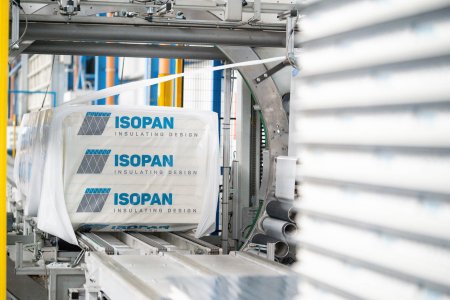 (P) Isopan Est, un business de aproape 100 de milioane de euro ce domina piata panourilor termoizolante din Romania