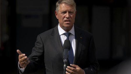 Iohannis: Veteranii de razboi au luptat pentru implinirea idealurilor si intereselor Romaniei