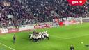 Echipa de fotbal feminin a Rapidului, premiata pentru promovarea in Liga a 2-a » Galeria le-a cerut sa scandeze impotriva marii rivale