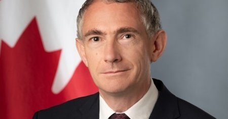 Gavin Buchan, ambasadorul Canadei in Romania: Vor fi mai putini romani care vor emigra in Canada EXCLUSIV