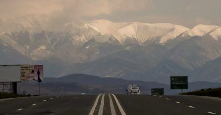 Unda verde pentru megaproiectul care leaga Moldova de Transilvania. Cine va construi cel mai asteptat drum