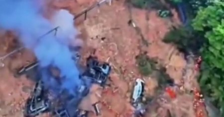 Dezastru pe o autostrada din China: 19 morti in urma surparii unei portiuni de drum din provincia Guangdong VIDEO