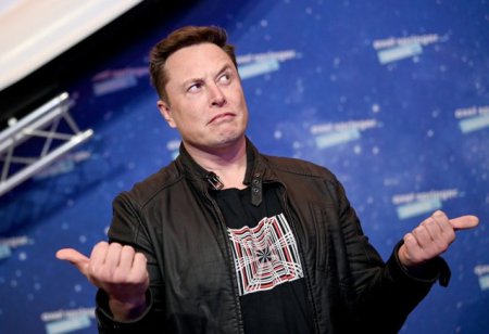 Elon Musk concediaza 500 de angajati. <span style='background:#EDF514'>RETE</span>aua Supercharging a Tesla a fost eliminata