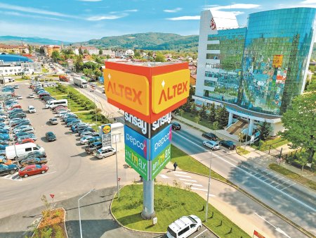 Cometex merge cu un retail park in Valenii de Munte, oras cu 12.000 de locuitori, cea mai mica tinta de pana acum a grupului controlat de <span style='background:#EDF514'>DAN OSTAHIE</span>