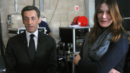 Carla Bruni-<span style='background:#EDF514'>SARKOZY</span>, audiata ca suspect intr-o ancheta legata de sotul sau, fostul presedinte francez