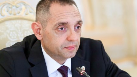 Noul vicepremier sarb este Aleksandar Vulin, fost sef peste serviciile secrete. Ce spunea cand a demisionat