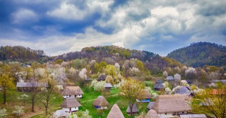Cele mai frumoase obiceiuri de Paste din Maramures, prezentate in satul de pe deal din Baia Mare
