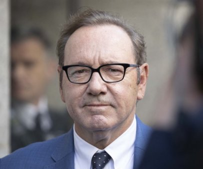 Kevin Spacey neaga noile acuzatii de comportament sexual nepotrivit